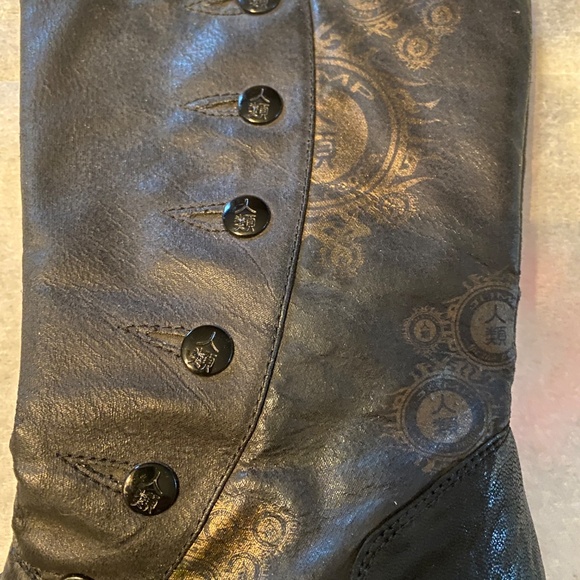 Jump for the people Y2K Stark Asian inspired wedge boots 8.5 Never been worn - Picture 6 of 12